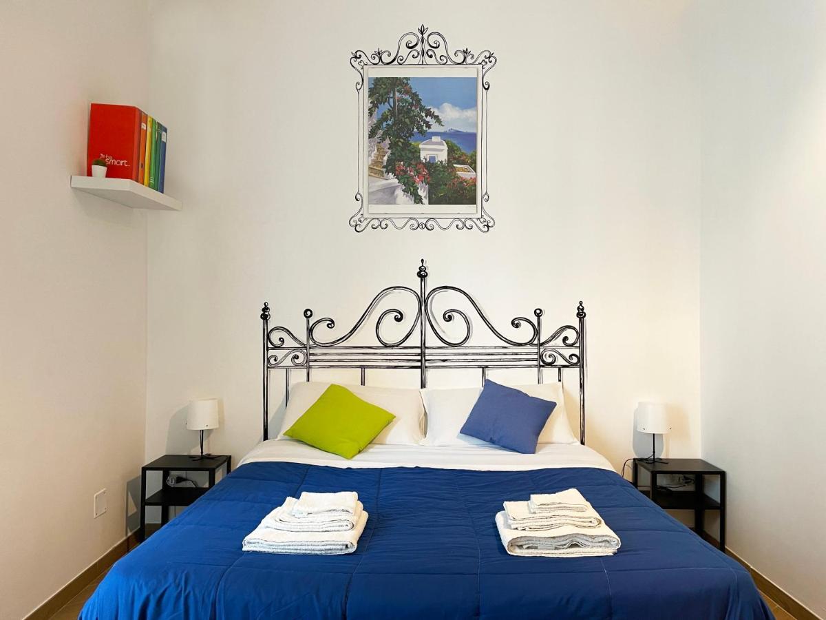 Lucky Inn, La Locanda Della Fortuna パレルモ エクステリア 写真